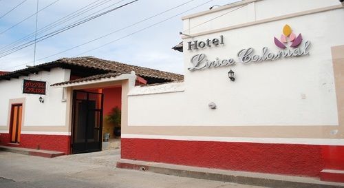 Hotel Lirice Colonial Comitan de Dominguez Exteriör bild